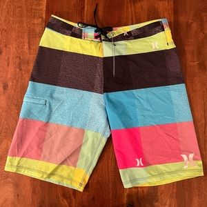 Hurley Trunks size 32 (Never Worn)